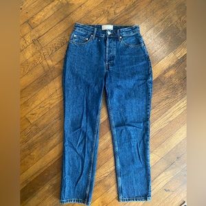 Everlane Curvy 90s Cheeky Straight jeans.